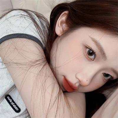 初恋竟是我女儿班主任情书未泛黄